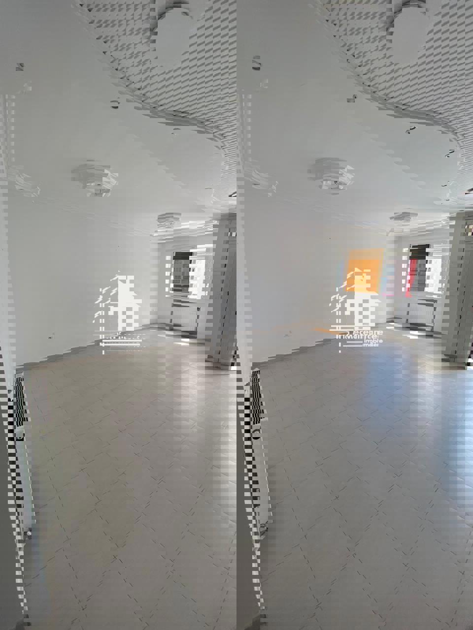 A louer étage de villa S+3 à Ksar Said 2