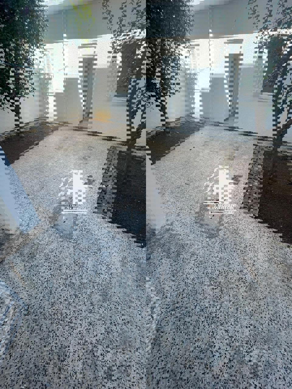 A louer étage de villa S+4 Rdc au bardo