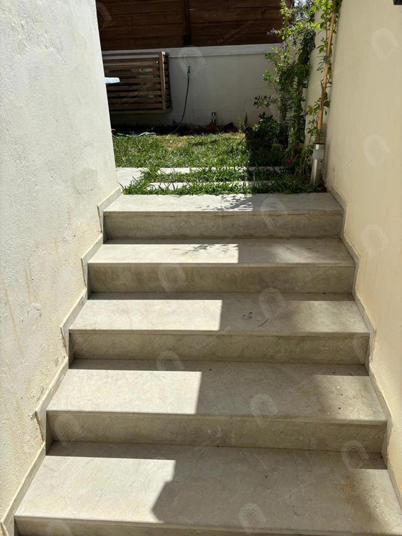 A vendre un s1 à la Marsa stade