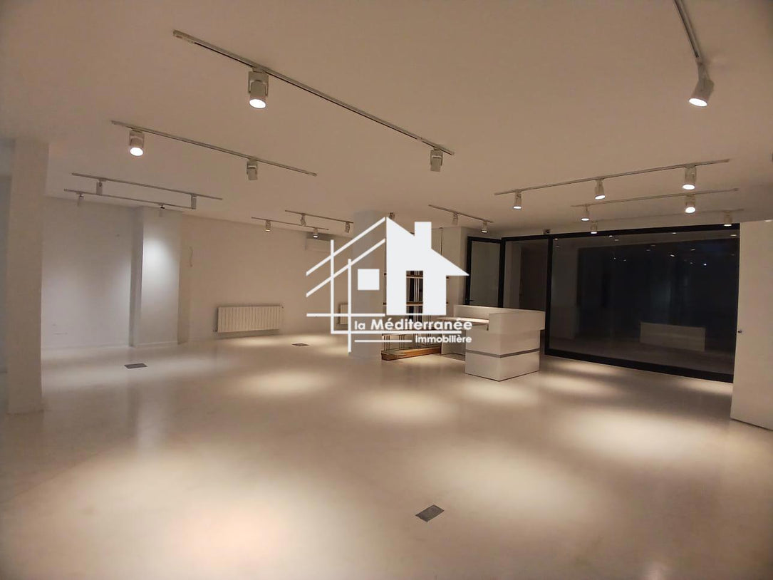 A louer un local commercial à la Marsa