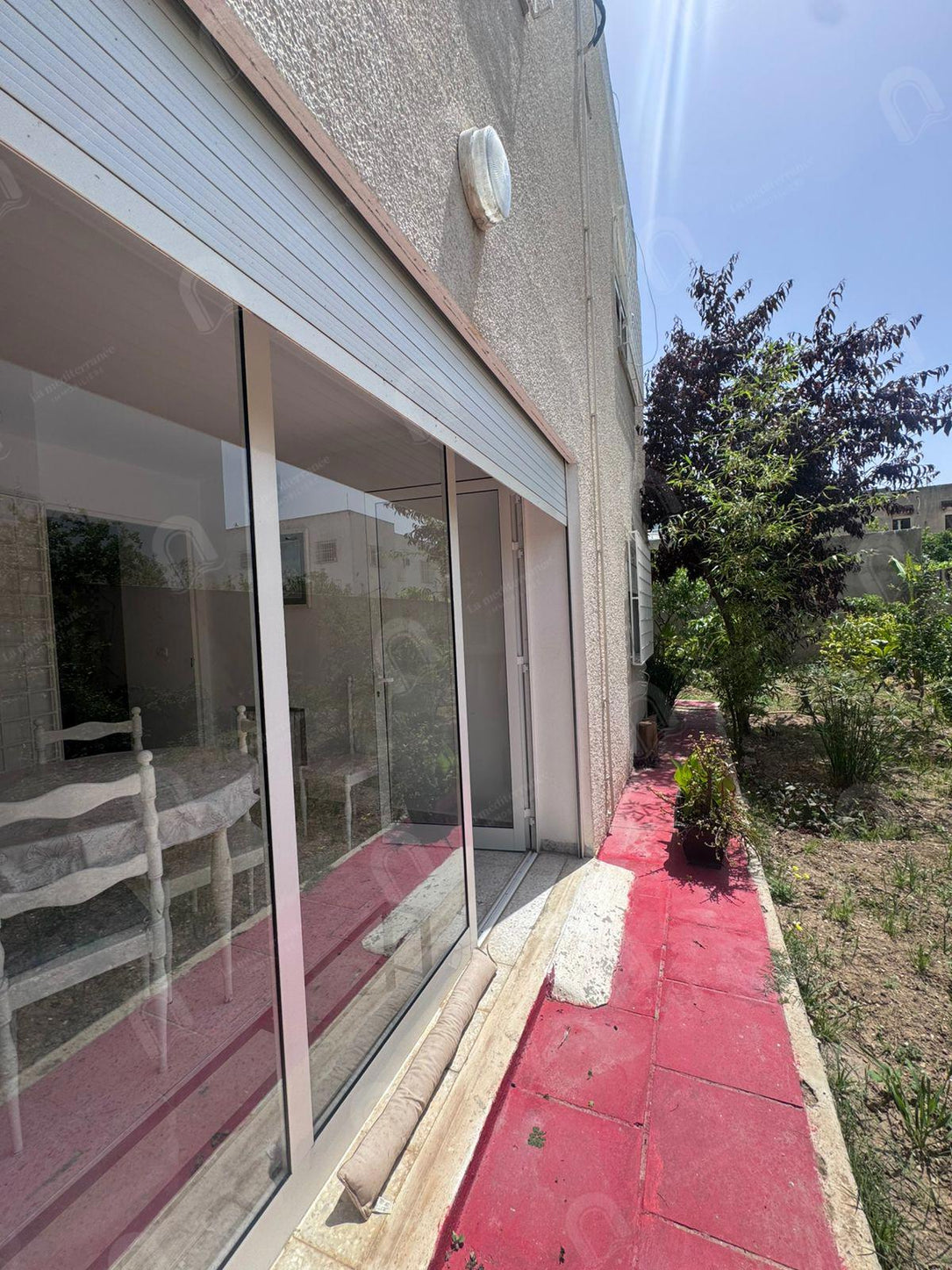 A vendre Villa 2S+5 avec grand jardin à cité romena
