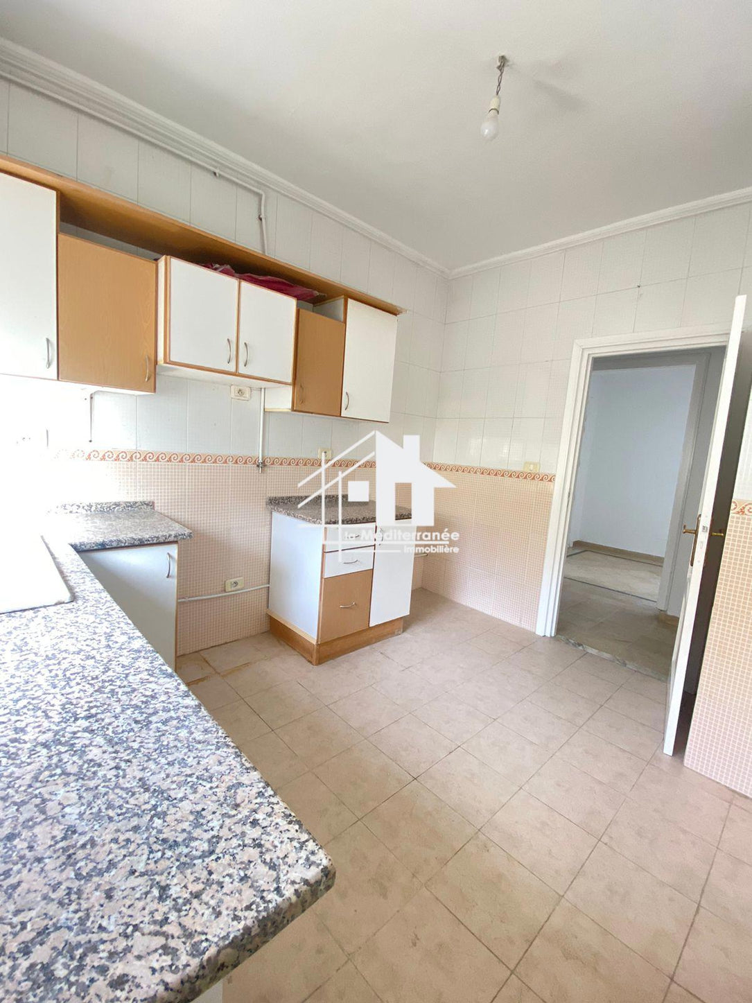 A louer appartement S+3 au bardo