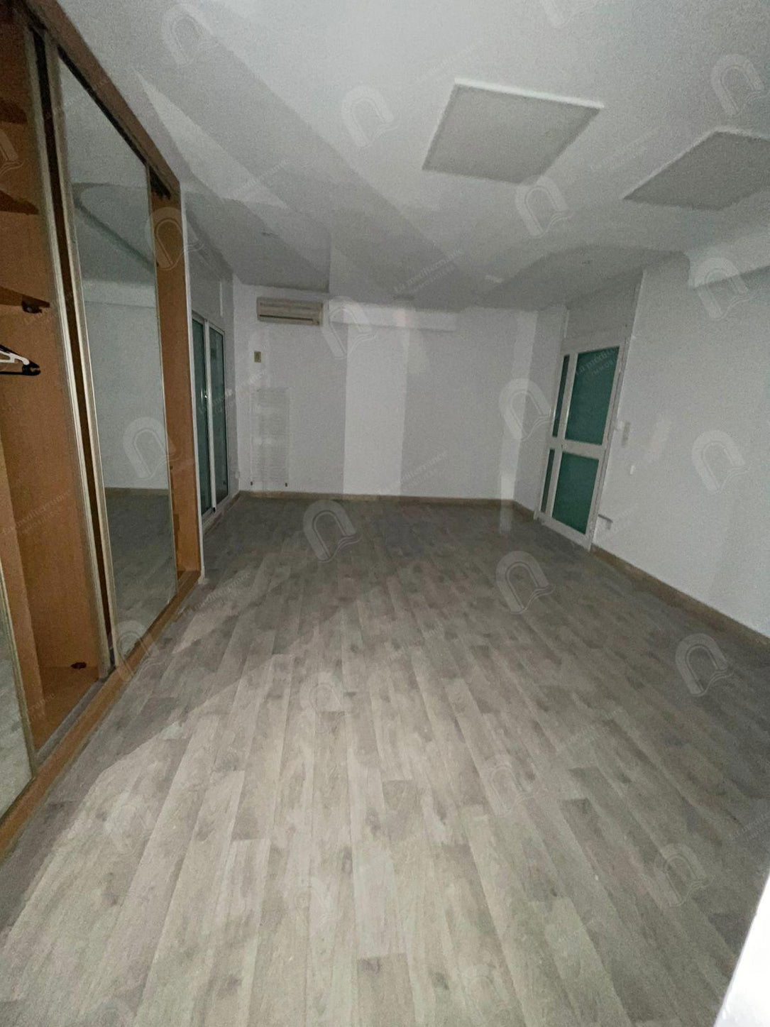 a louer villa a menzeh 1