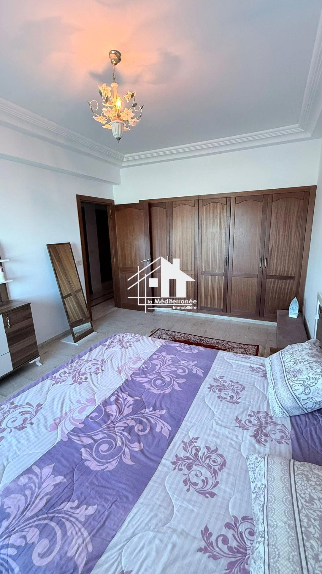 Un appartement S+3 meublé au Lac 2