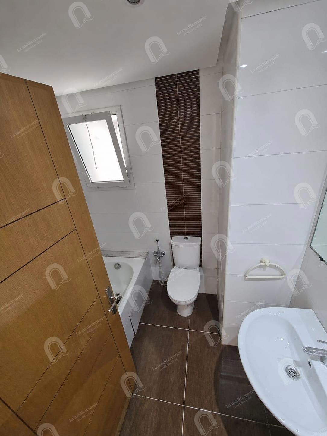 à louer un appartement s+2 aux jardins d'el menzah 2
