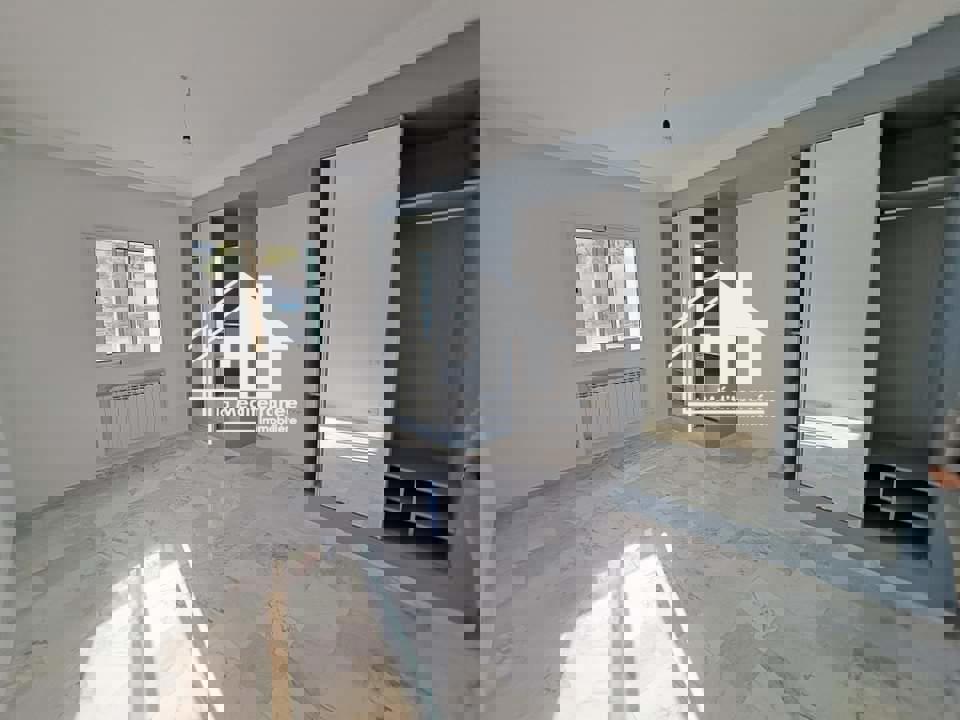 Un appartement S+3 à Marsa plage