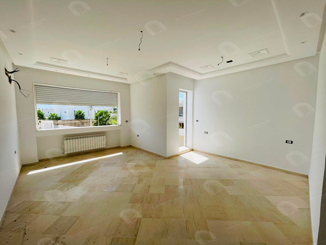 Villa a vendre à chotrana 3