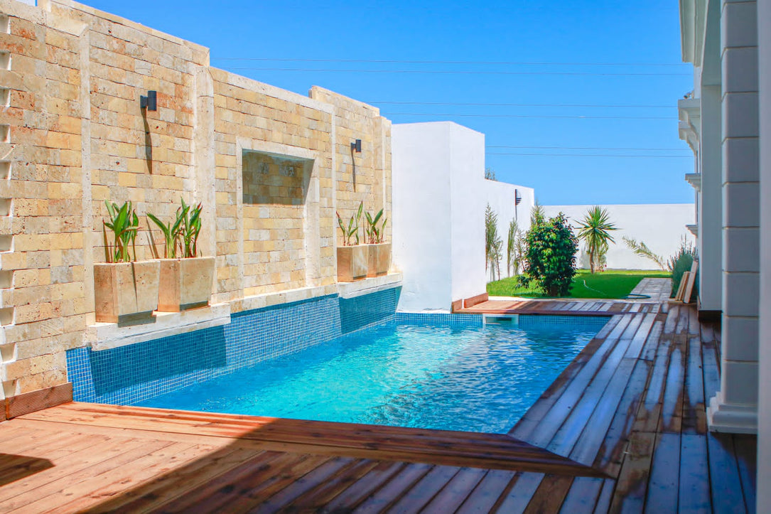 A Louer appartement S4 avec piscine et jardin