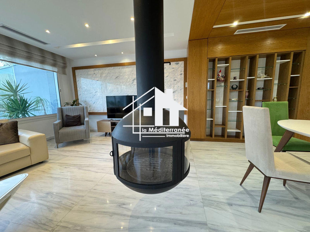 Une magnifique villa S+3 meublé avec jardin