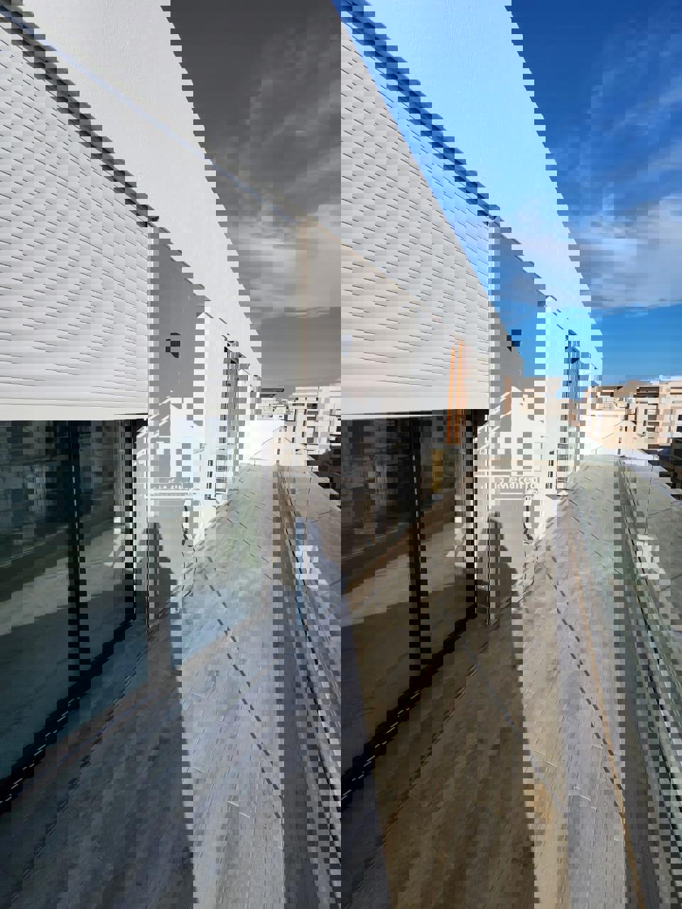 A vendre S1 avec terrasse à la nouvelle soukra