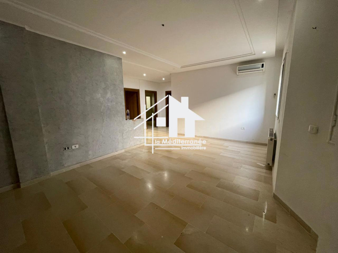 A louer un appartement s+2 à jardin d'el menzah 2