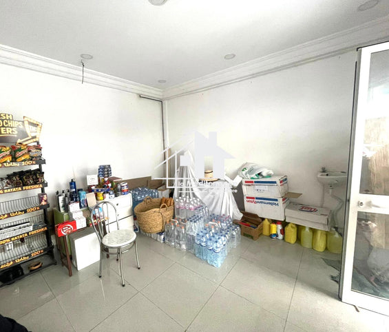 A louer un local commercial en gérance libre au Lafayette,tunis