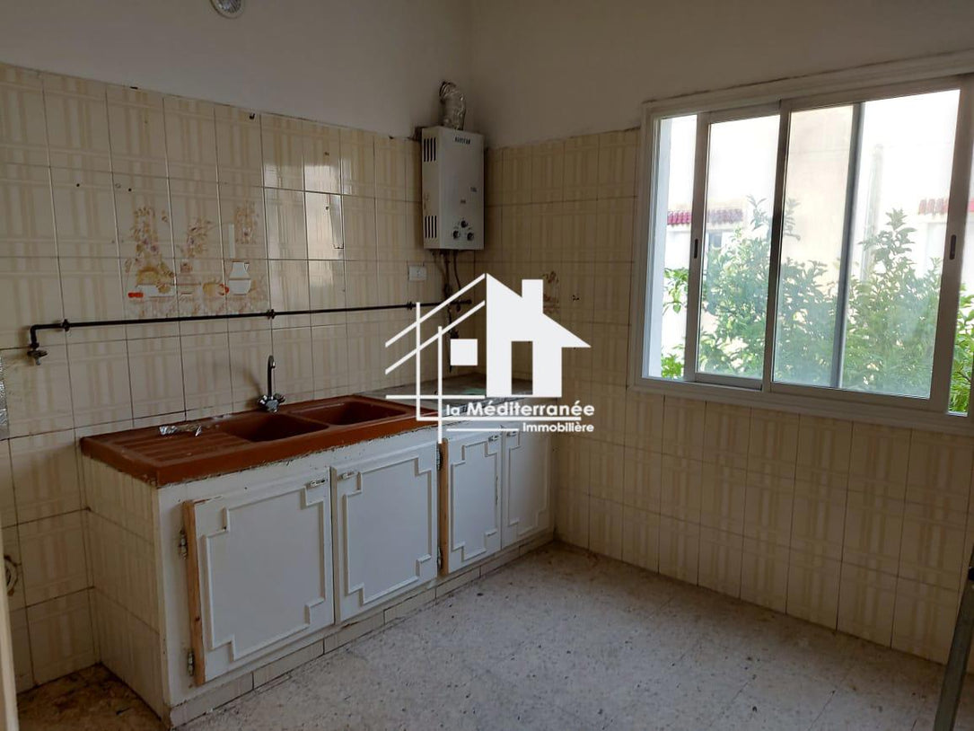 A louer étage de villa S+2 au Bardo 2