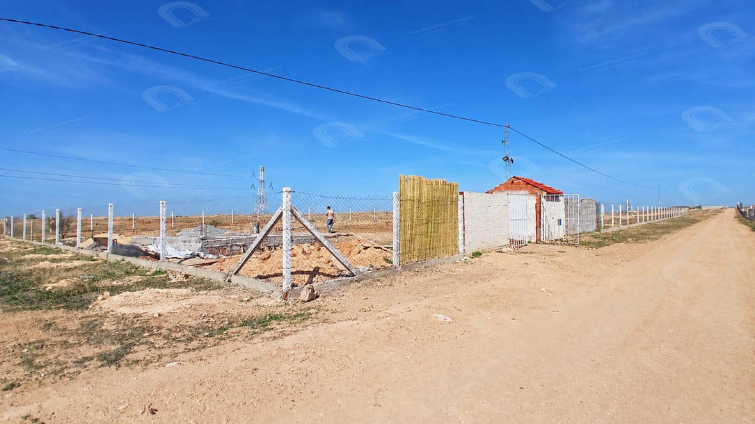A vendre un terrain de 1440m² a borj el amri