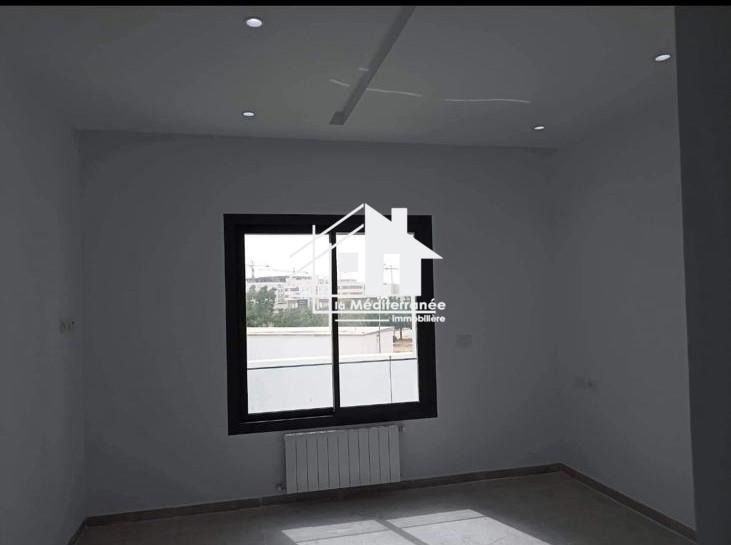 A louer s+4 à jardin de Carthage