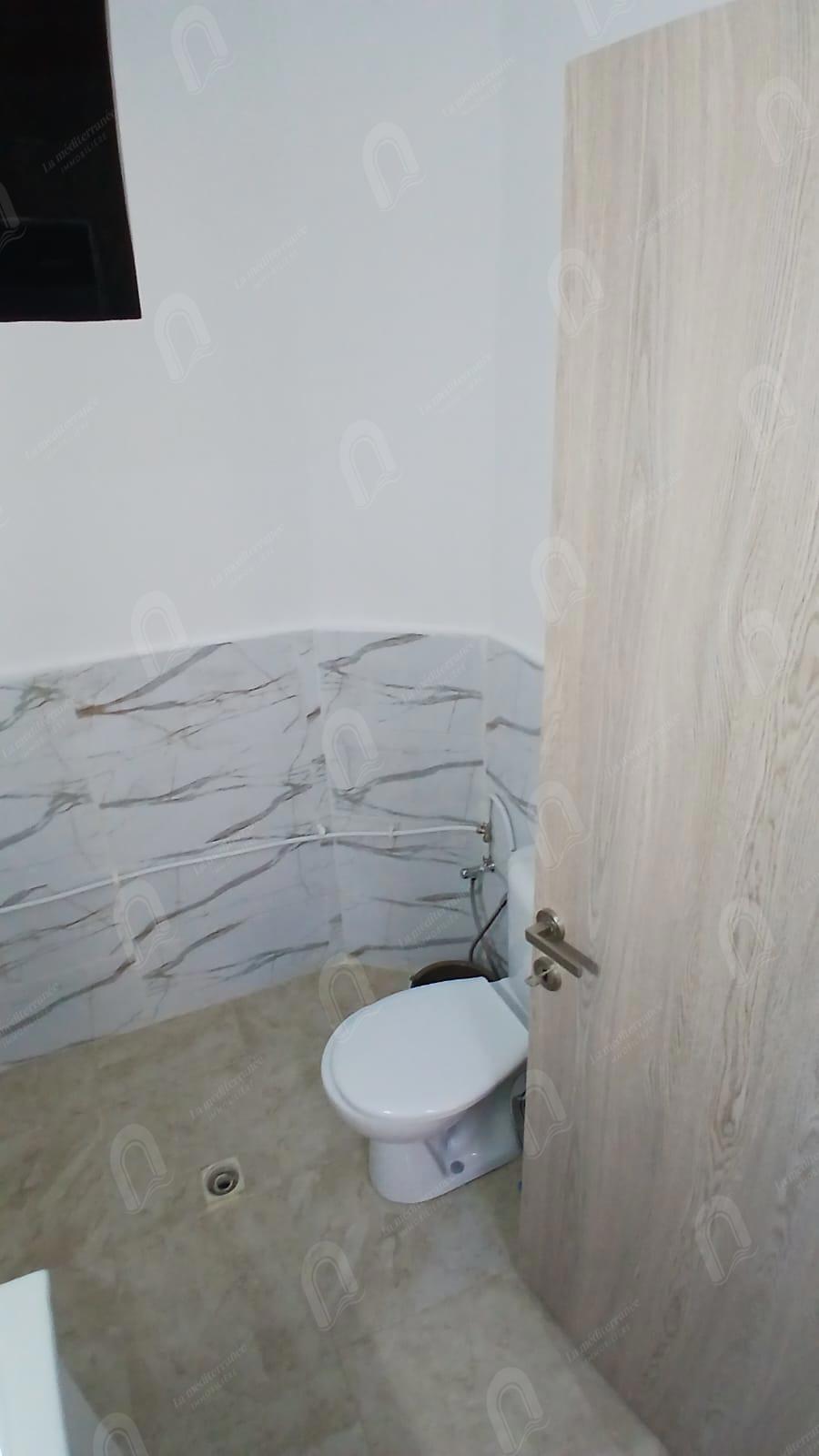 A louer deux bureaux H+1 situé au 1er étage