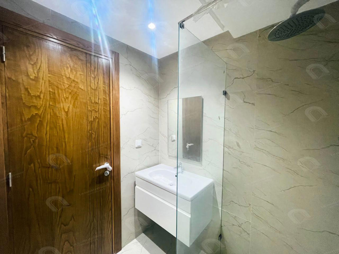 A vendre un appartement S2 neuf à Chotrana 1