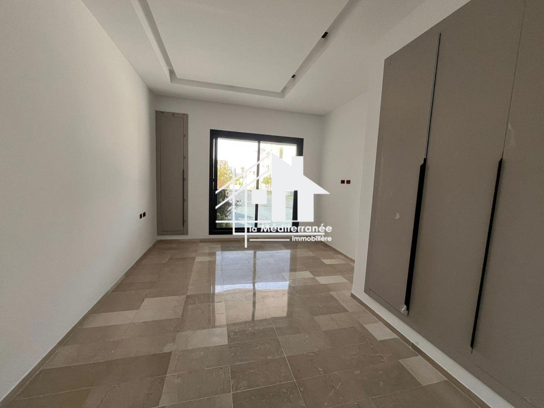 A vendre un appartement S+1 direct promoteur à Jardin de Carthage