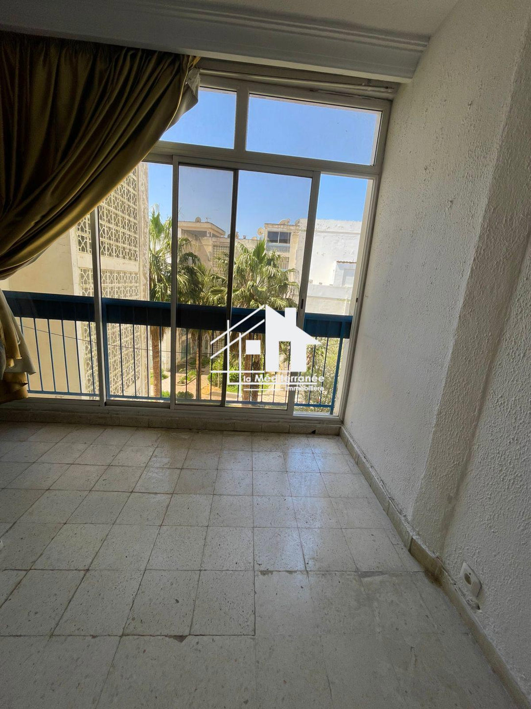 à louer un appartement s+3 à Menzah 7