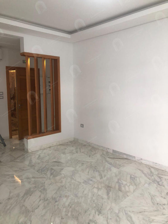 A vendre un appartement s+3 aux manzah 9c