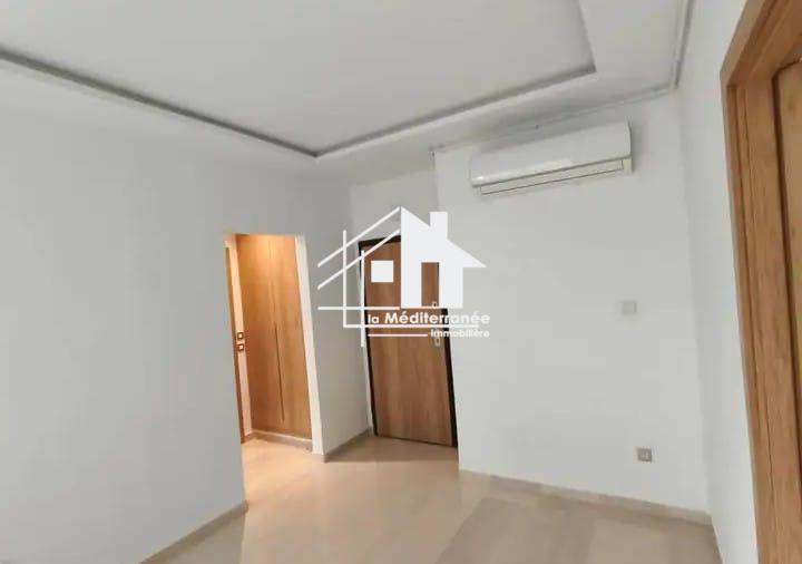 A louer appartement S+1 à la marsa