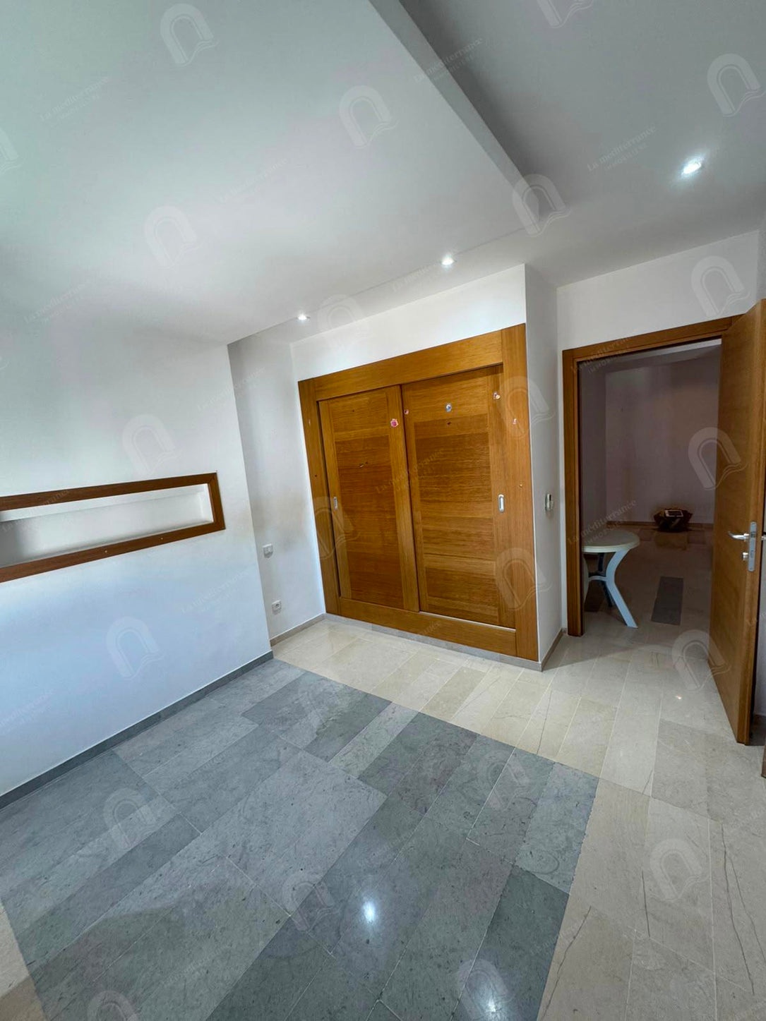 À louer Spacieux appartement S+3 à la soukra