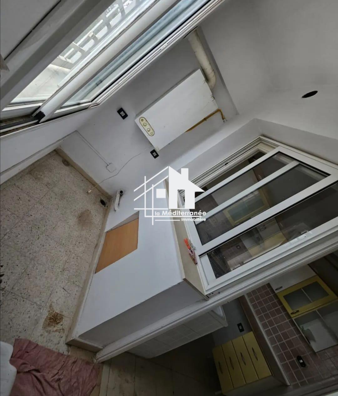 A louer appartement S+2 hst à manouba