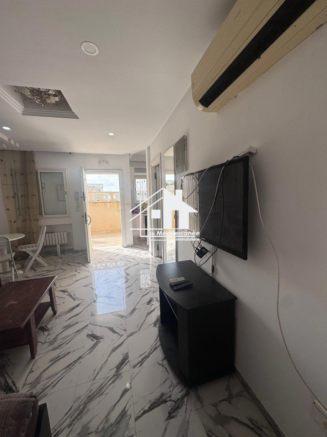 A louer appartement S+1 meublé à Ennasr
