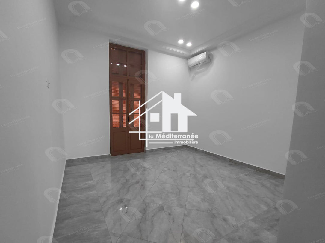 A louer bureaux neuf h3/h4 au centre ville Tunis