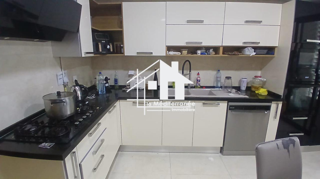 un appartement S+2 a jardin de carthage