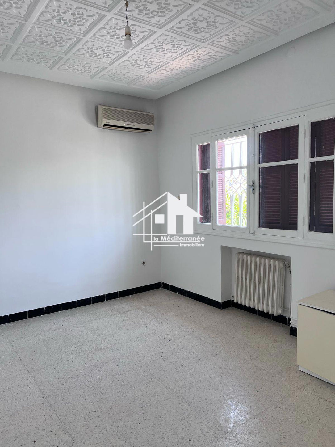 A louer villa S+6 au Bardo cité rommana
