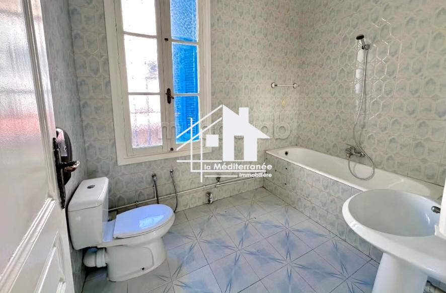 A louer villa à usage bureautique H+5  à Lafayette