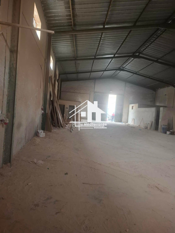 Local Industriel Naasen