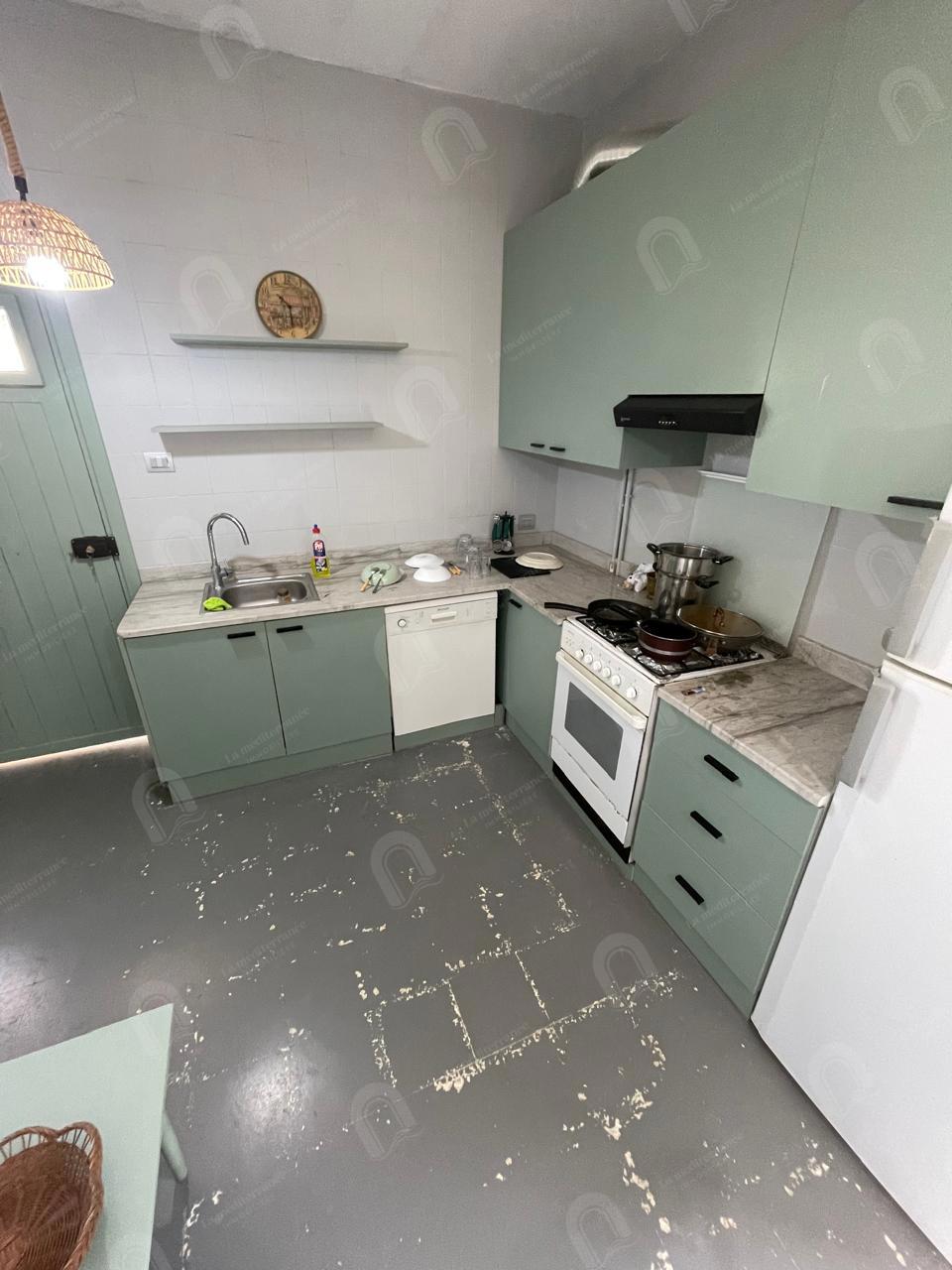 A louer étage de villa S+4 à cité rommana