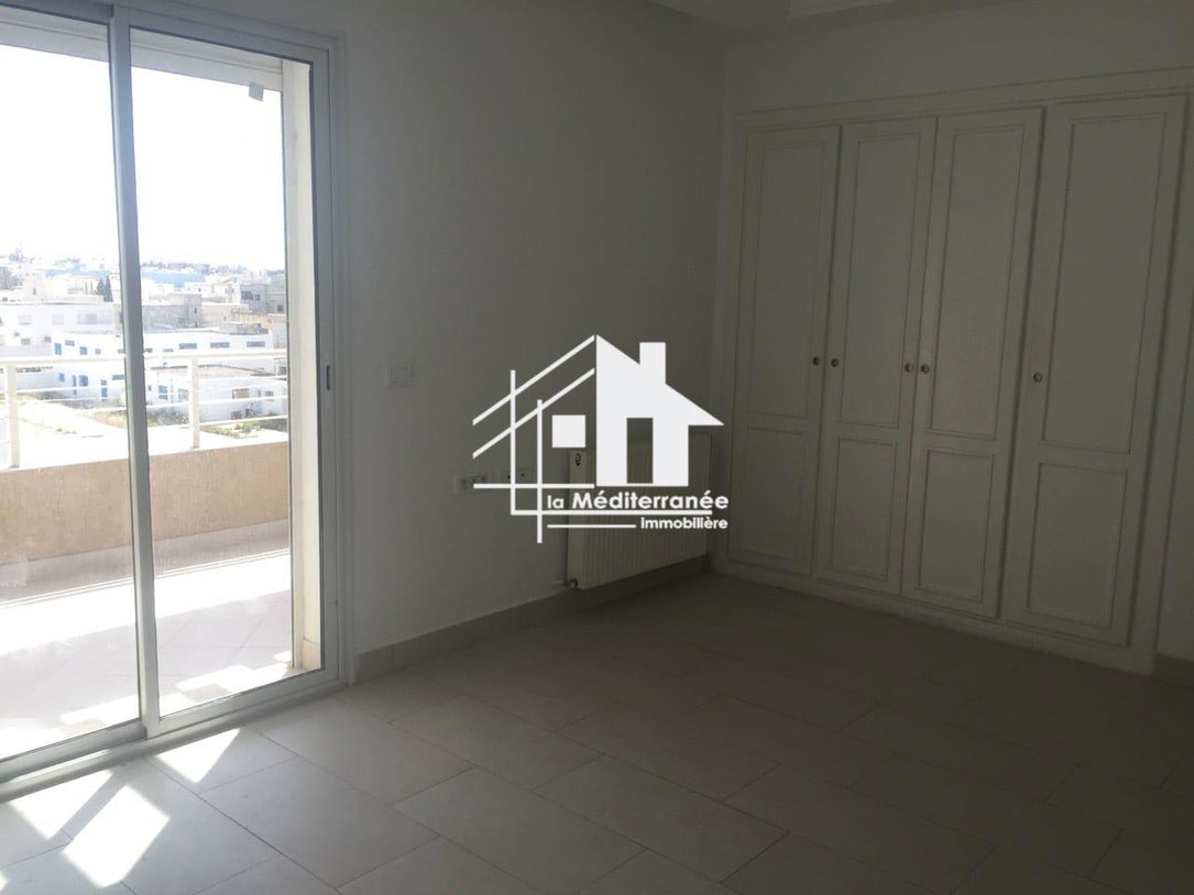 Appartement s+3 à Ezzahra lycée