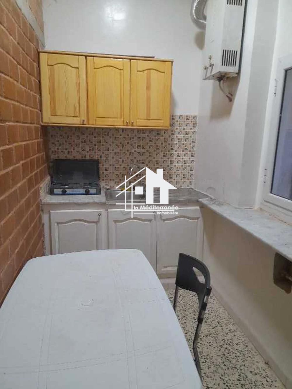 A louer appartement S+2 meublé a cité olympique