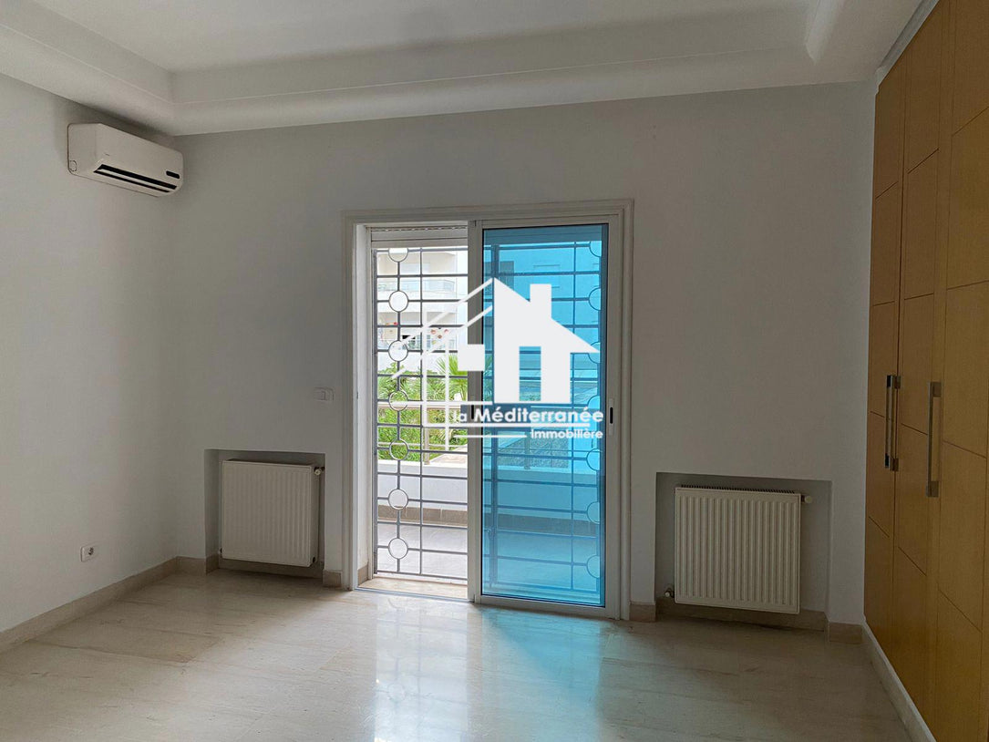 A louer duplex S2 avec terrasse à la soukra