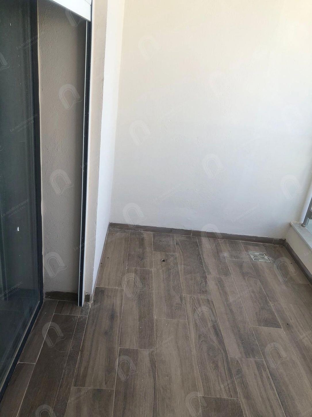 A louer un appartement s+1 à jardin d'el menzah2
