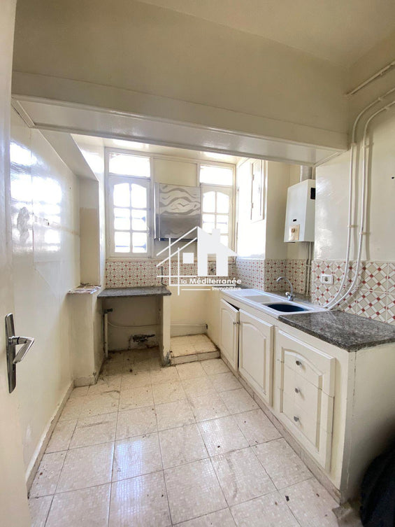 A louer appartement S+3 au Bardo