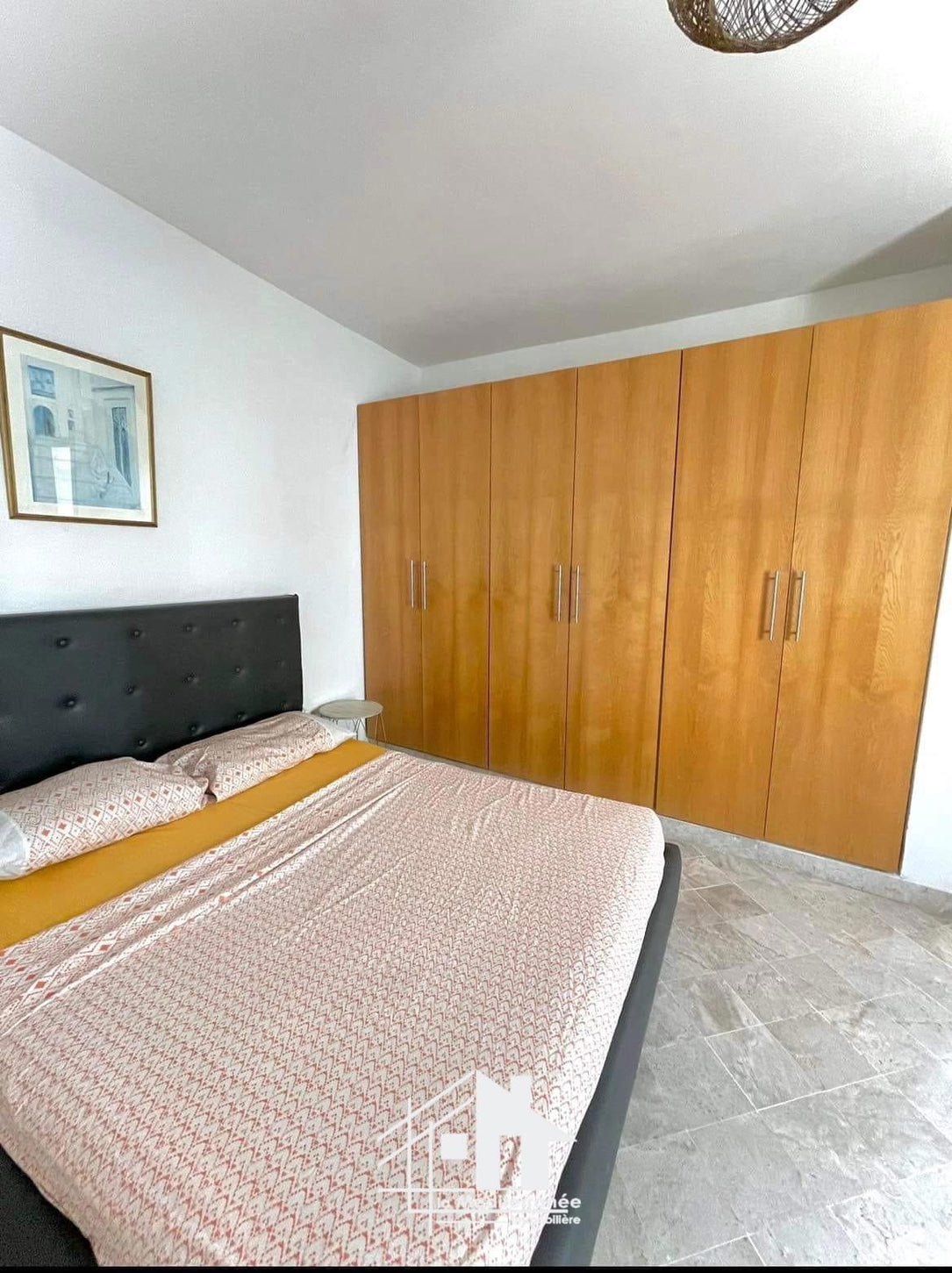 A louer appartement S+1 vide ou meublé à Ennasr 1