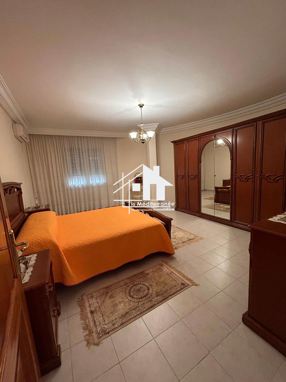 avendre villa a cite intilika