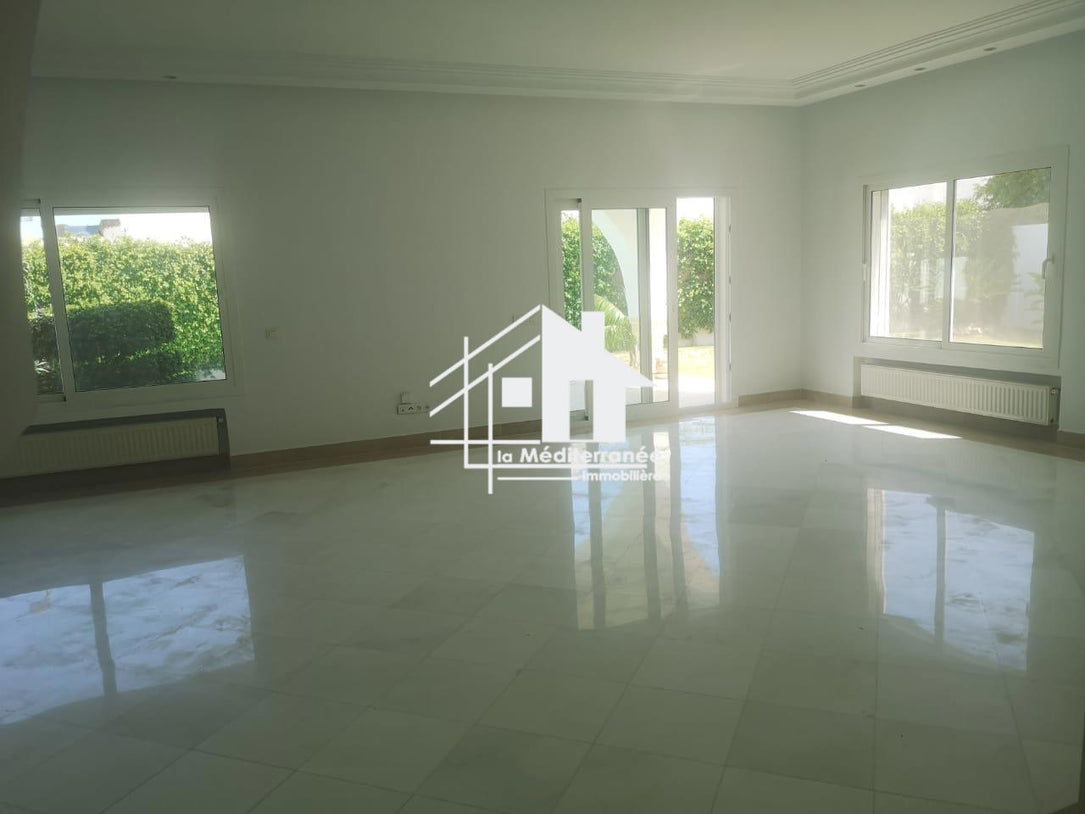 Villa s+4 a Gammarth