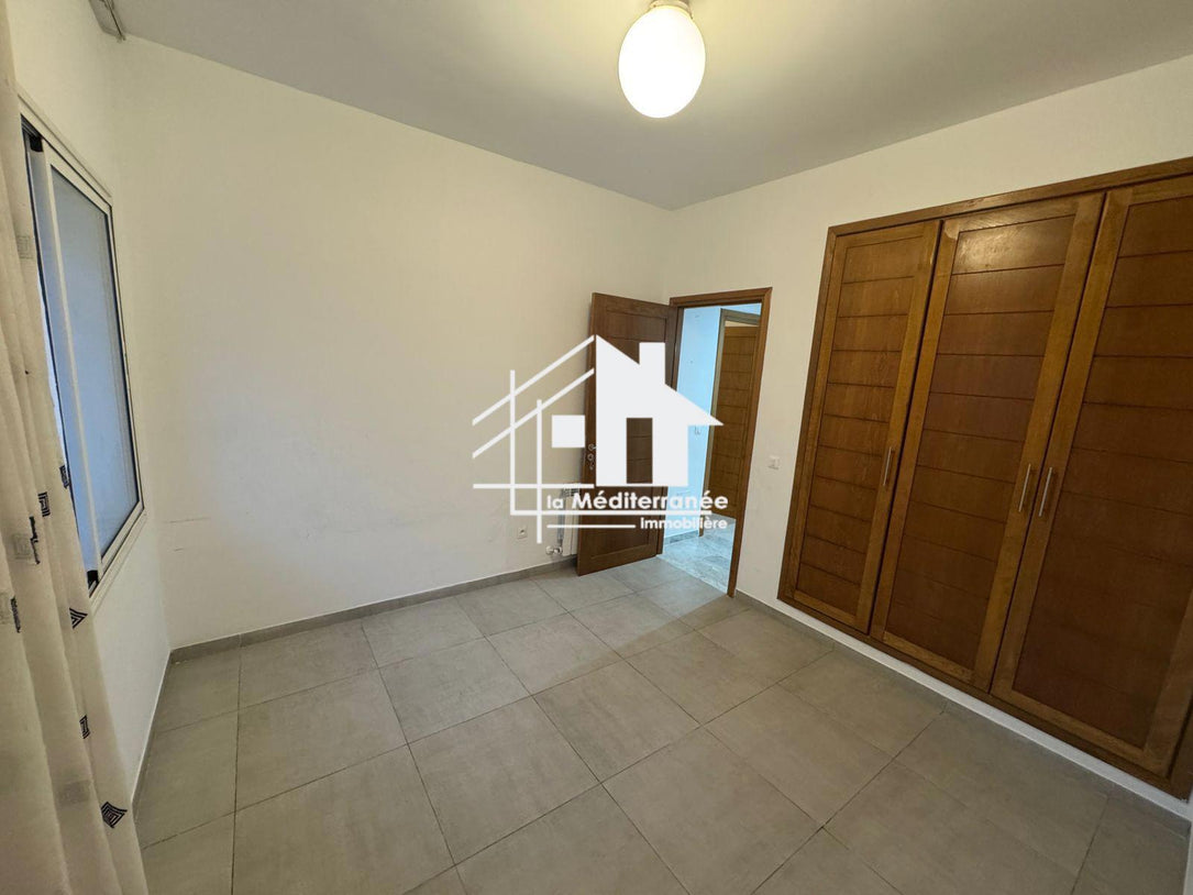 Un Appartement S+2 à Ain Zaghouan Nord