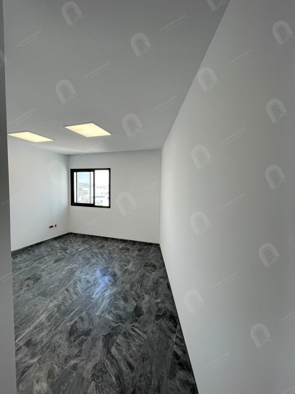 A louer des bureaux H+2 hst au bardo