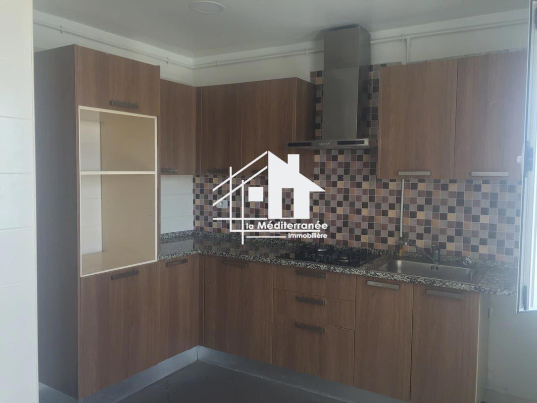 Appartement s+3 à Ezzahra lycée