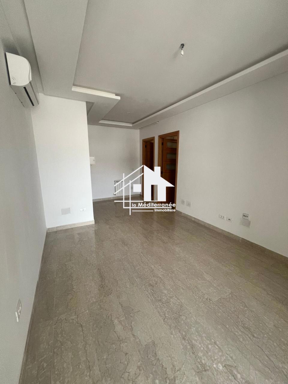 A louer un appartement s+1 à jardin d'el menzah2