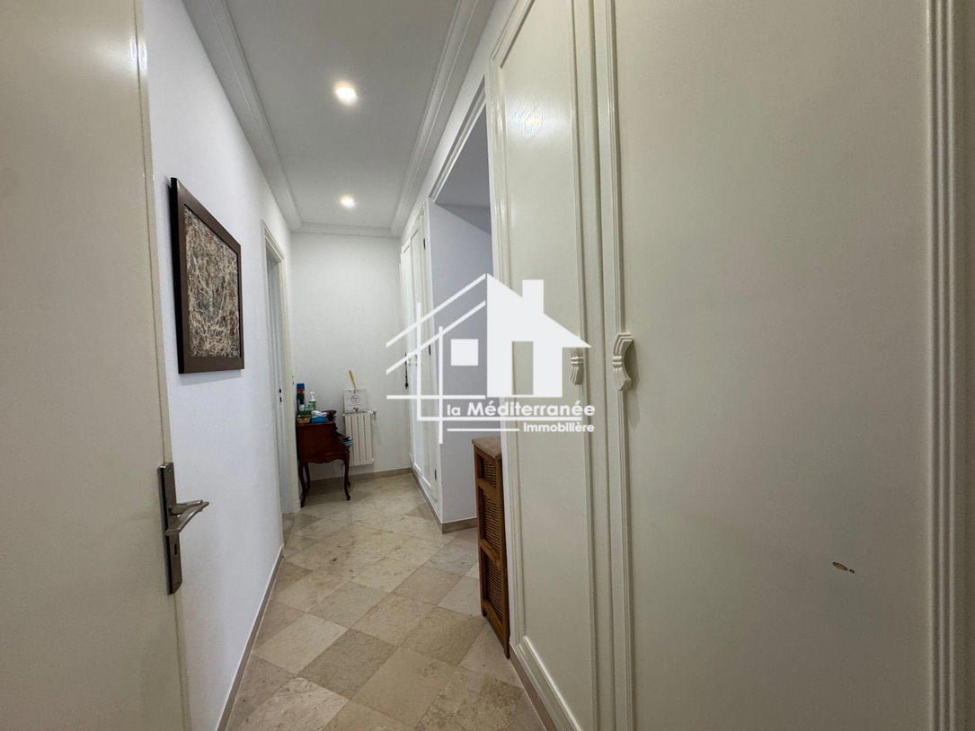 Un magnifique triplex S+3 aux Berges Du Lac 1