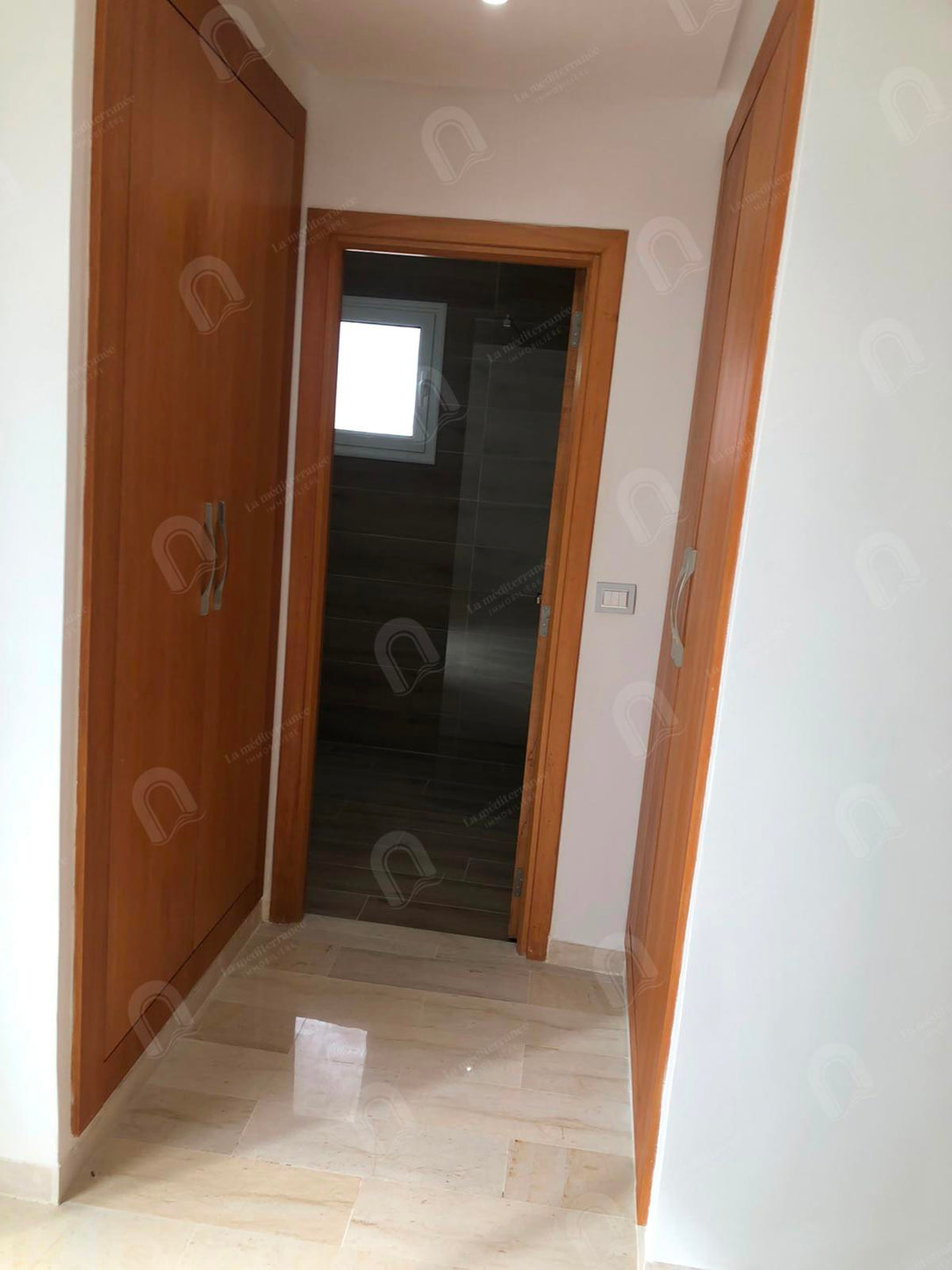 A vendre  un appartement s+3 à  menzah 9c