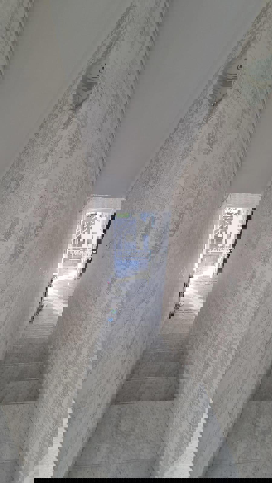 a louer appartement duplex s+3 à khaznadar