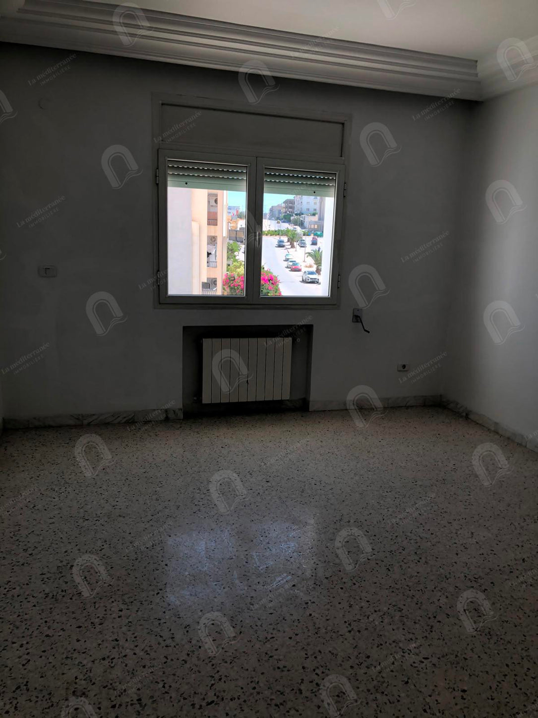 à louer un appartement s+4 aux jardins d'el menzah 1